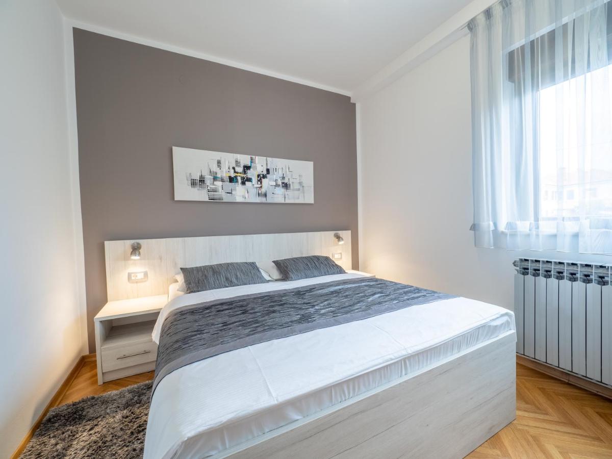 Apartments Zlatko & Mira Dorcic Башка Экстерьер фото