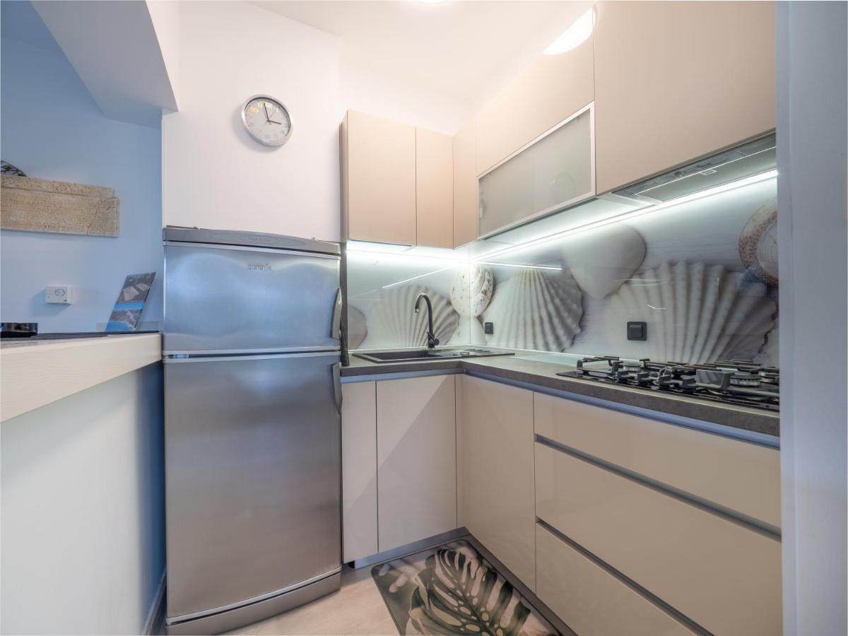 Apartments Zlatko & Mira Dorcic Башка Экстерьер фото